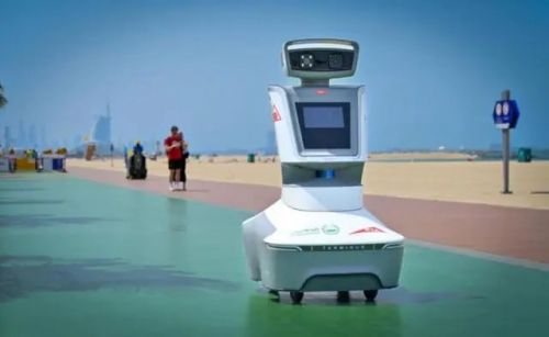 米乐m6科技平台：GITEXGLOBAL2024：特斯联智能机器人重塑交通管理未来！(图2)