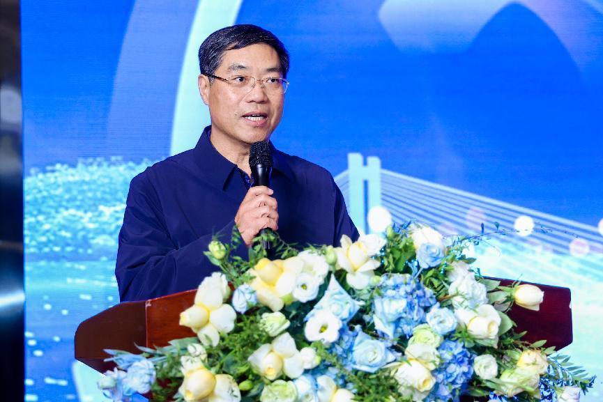 “同心共行聚力共赢”陕西省智能交通促进会第一届会员大会第二次会议顺利举行(图3)