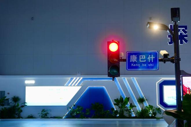 记者带你看项目康巴什打造智能交通新标杆(图4)