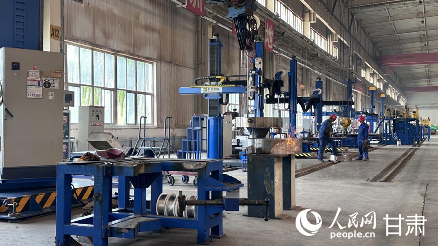 行进中国｜“陇”起“智”造新动能(图1)