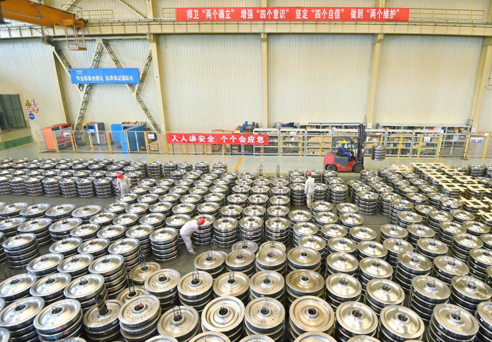 强“链”兴“镇”聚“群”！山西加快构建现代化产业体系(图3)