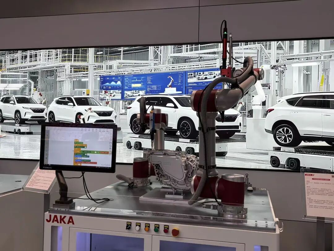 从借船到掌舵：中国工业机器人开启出海大时代(图1)