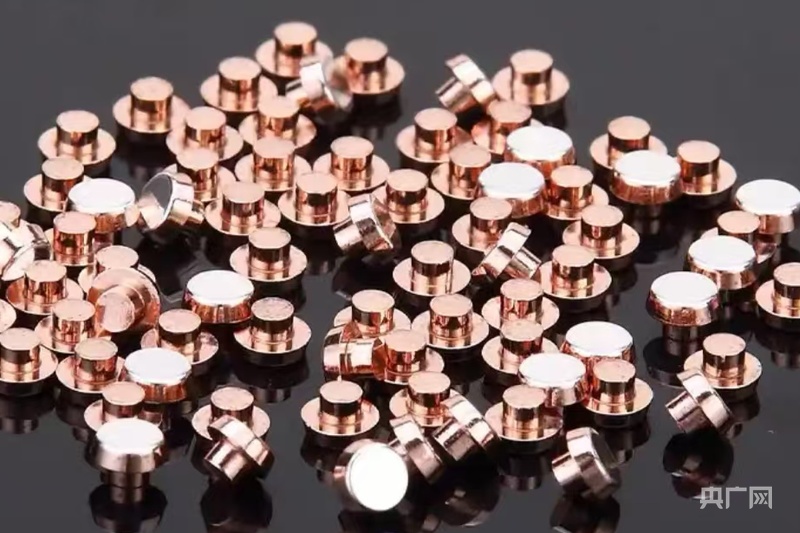 米乐m6科技：奋楫冰城向新而行｜哈尔滨：燃动新引擎托举大国重器(图4)